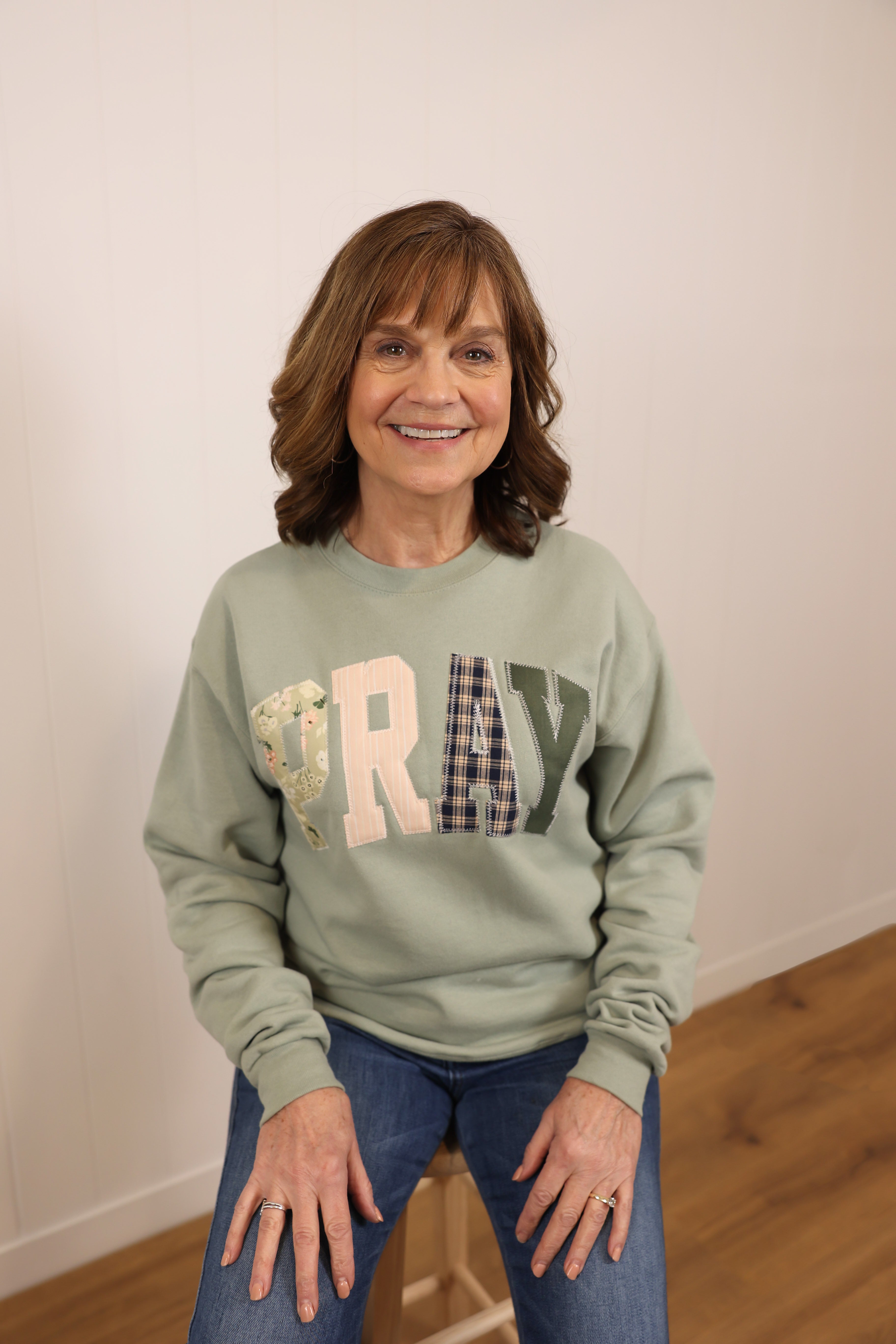 Pray Christian Faith Crewneck Sweatshirt >> Sage