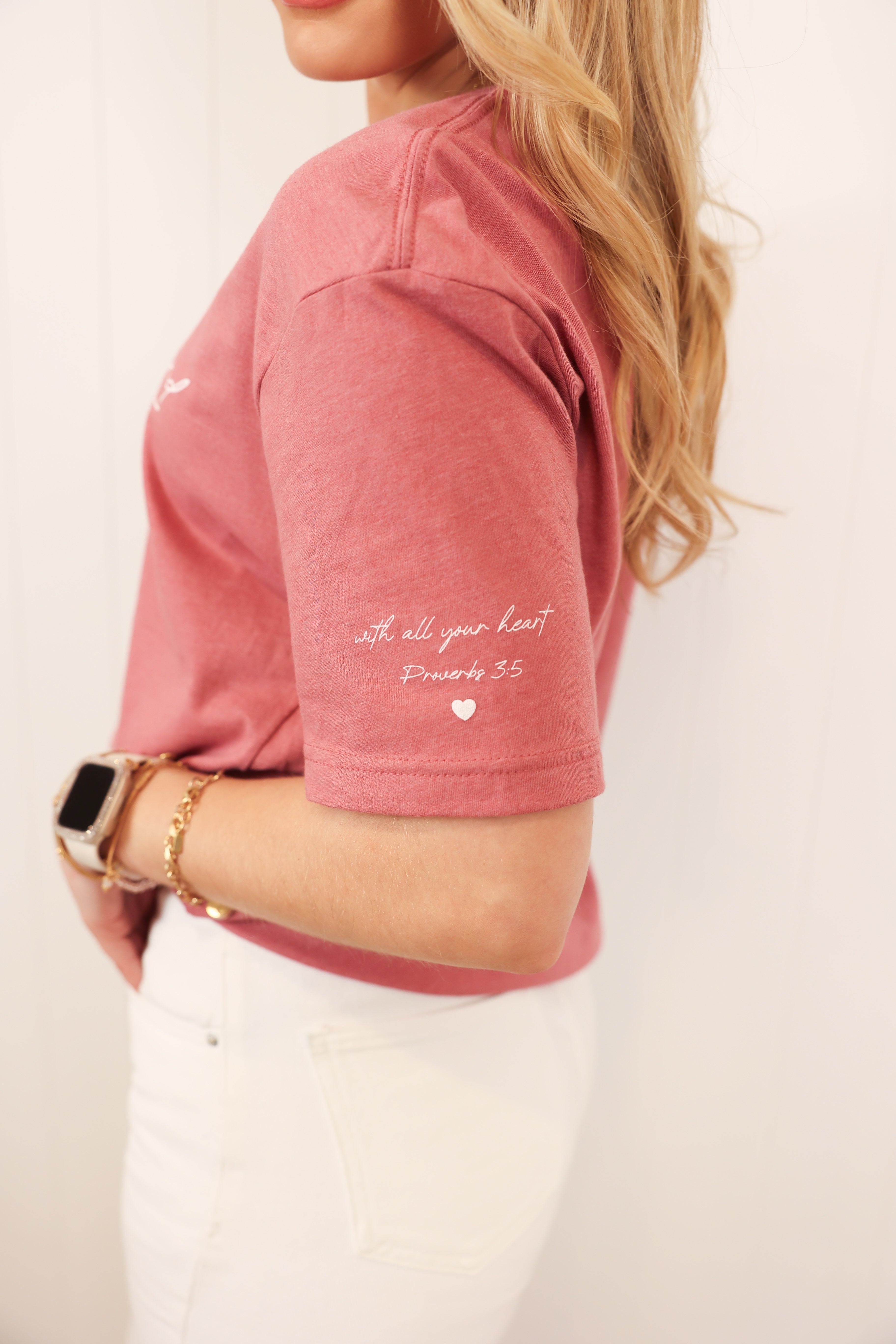 Trust in the Lord Tee >> Mauve