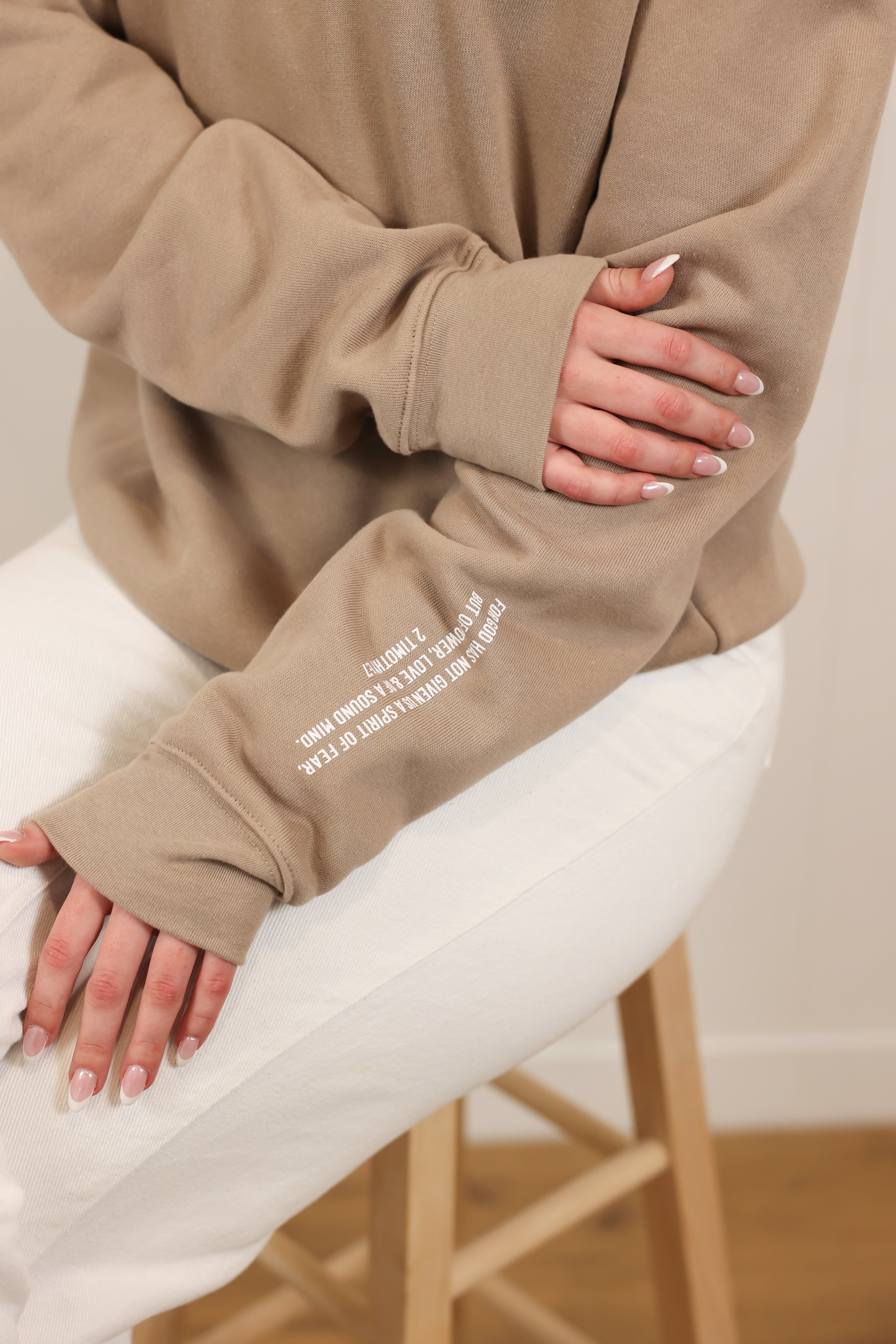Faith Over Fear Crewneck Sweatshirt >> Tan