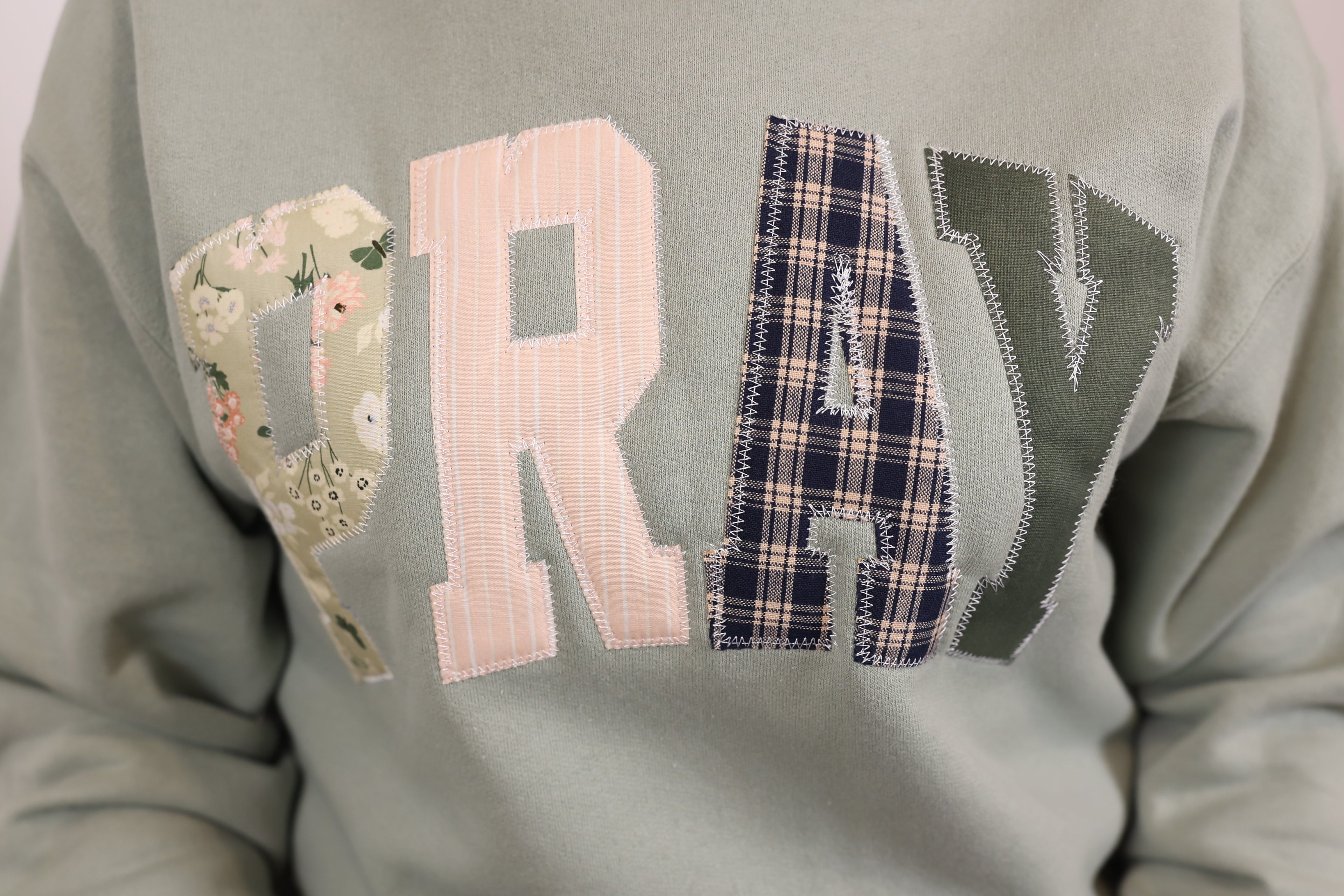 Pray Christian Faith Crewneck Sweatshirt >> Sage
